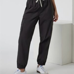 Vuori Women's Charcoal Joggers